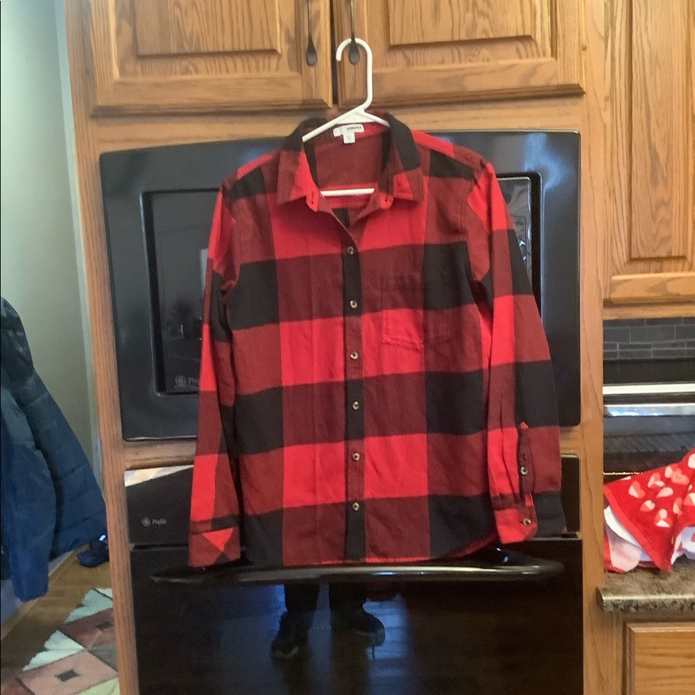 Lot of four size medium tops/tshirt